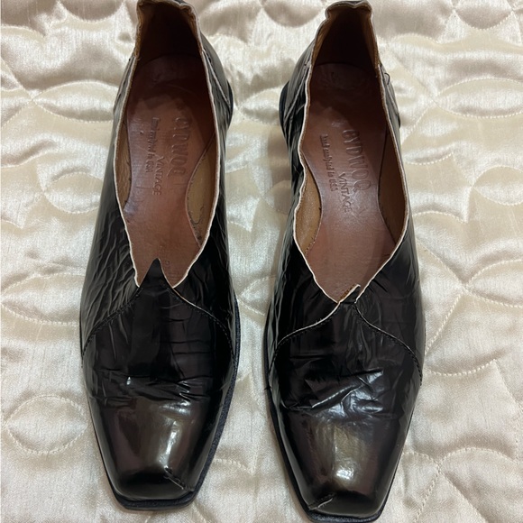 CYDWOQ Vintage Black Leather Kitten Heels Pumps Glossy Soft Iridescent 37 Shoes - Picture 6 of 11